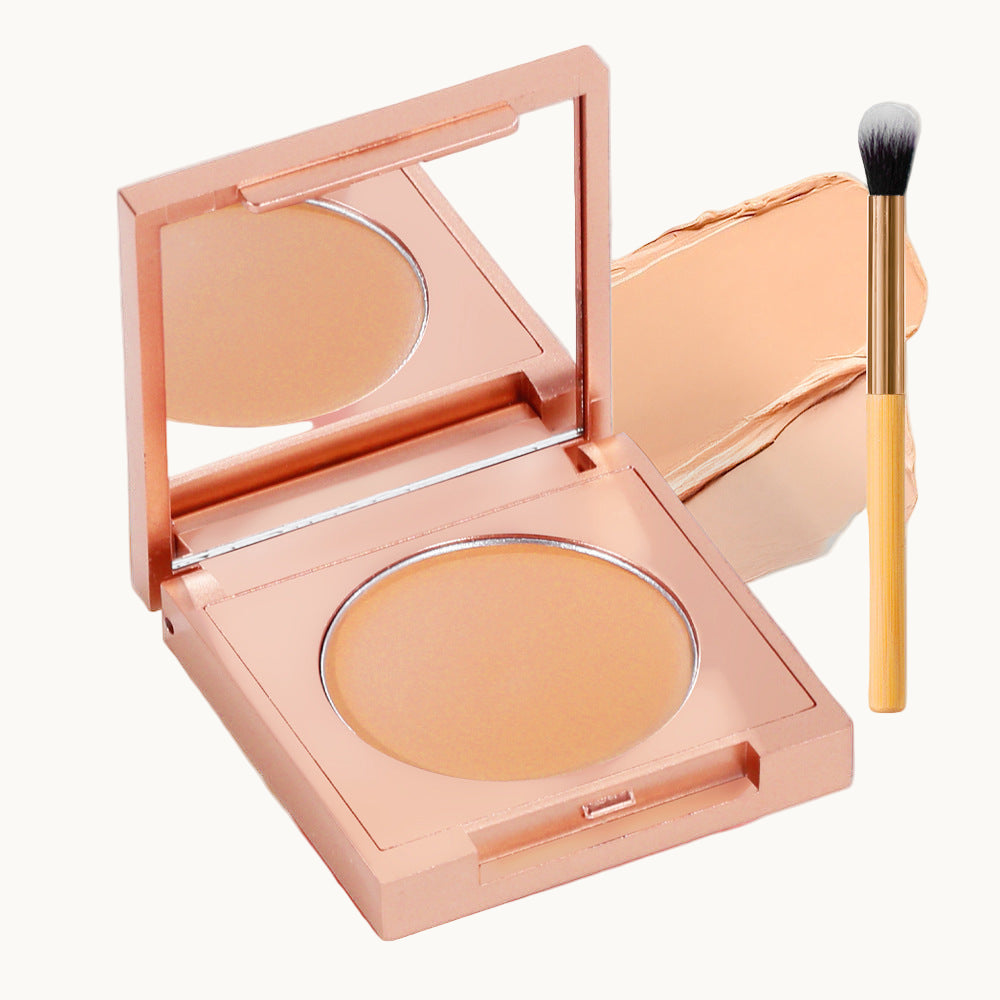Under Eye Corrector with Brush